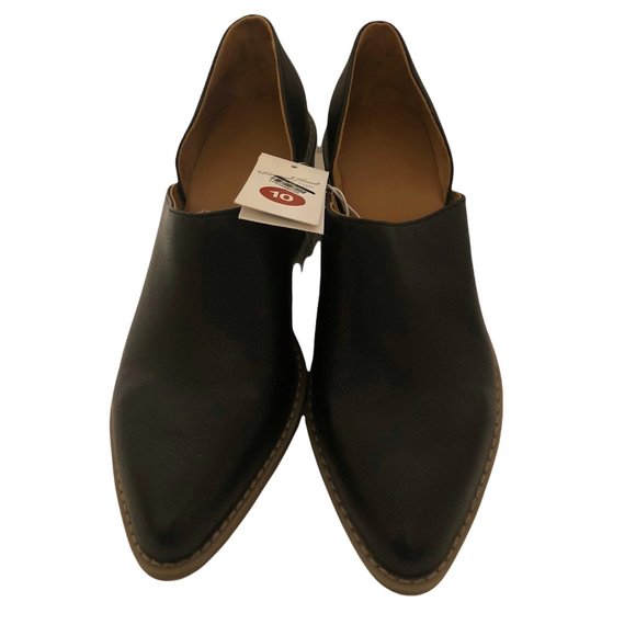 Sold on Curtsy—Universal Thread Women's New Black Shoe Size 10 - Picture 1 of 4